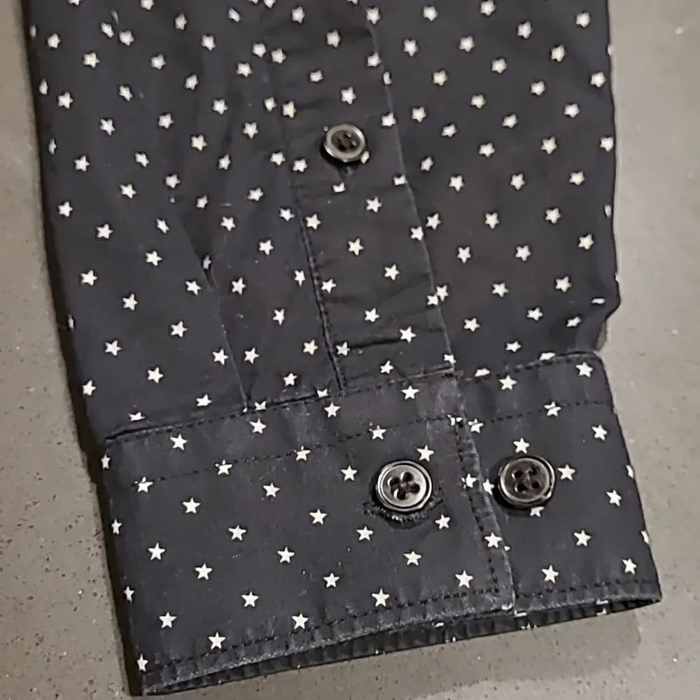 H&M sz M button front with collar - Picture 9 of 9